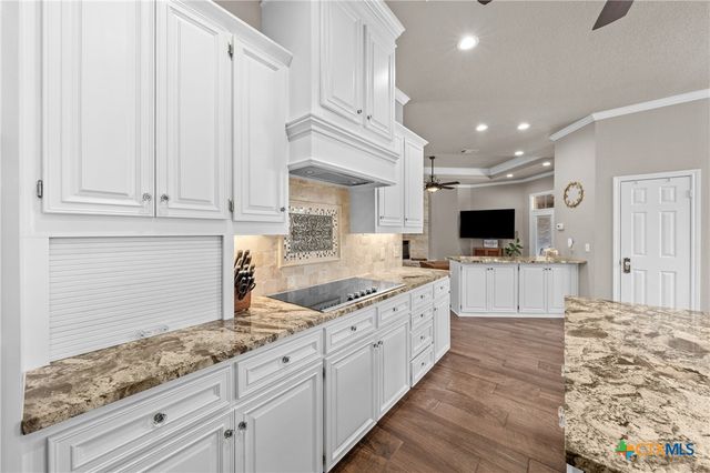 2506 Canyon Cliff Drive, Temple, TX 76502