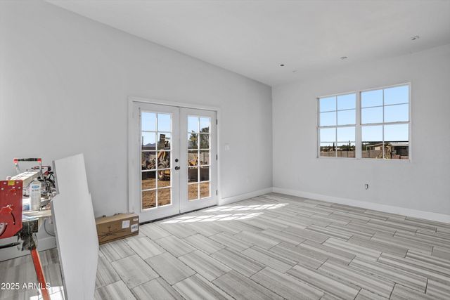 317 W Frontier Street, Apache Junction, AZ 85120