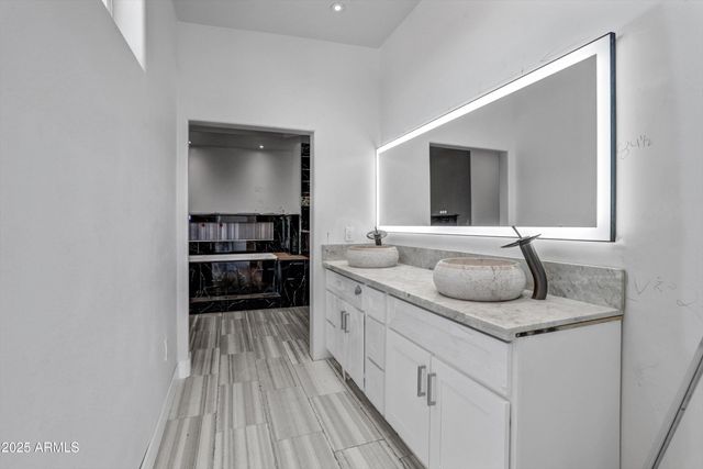 317 W Frontier Street, Apache Junction, AZ 85120