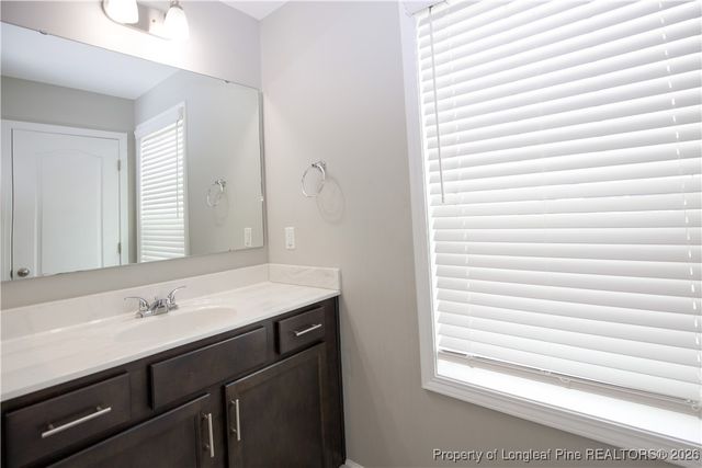 5709 Pondhaven Drive, Fayetteville, NC 28314