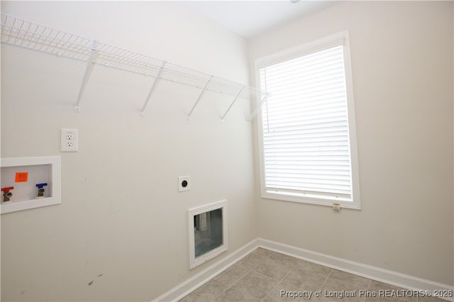 5709 Pondhaven Drive, Fayetteville, NC 28314