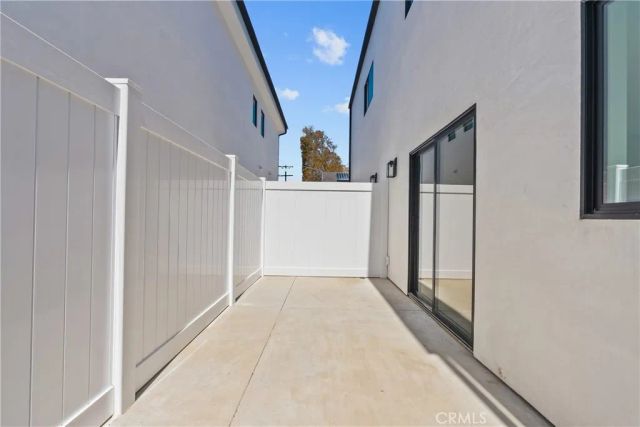 5747 Vista Del Monte, Sherman Oaks, CA 91411