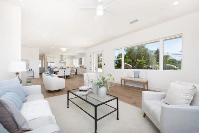 1830 Idaho Avenue, Escondido, CA 92027