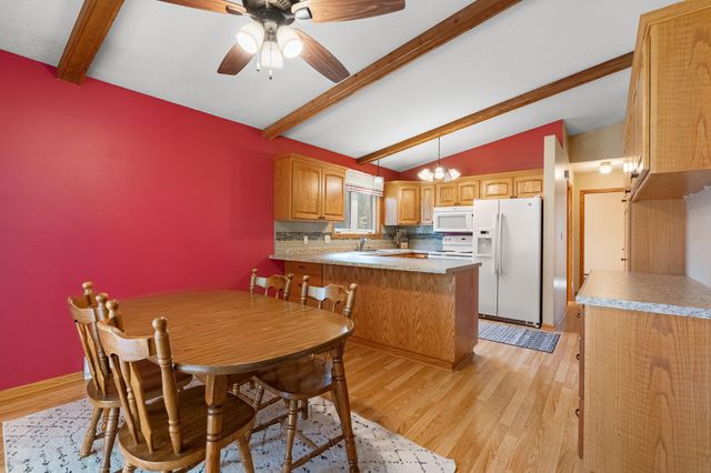 28 Leprechaun Lane, Mantorville, MN 55955