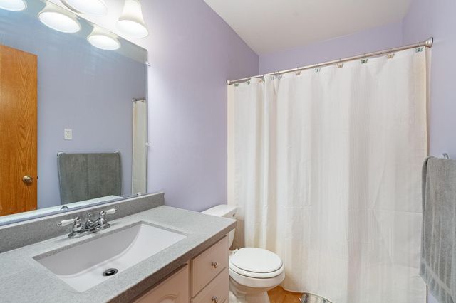 28 Leprechaun Lane, Mantorville, MN 55955