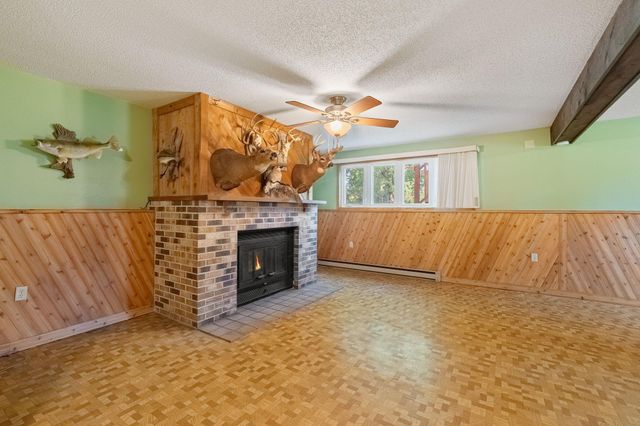28 Leprechaun Lane, Mantorville, MN 55955