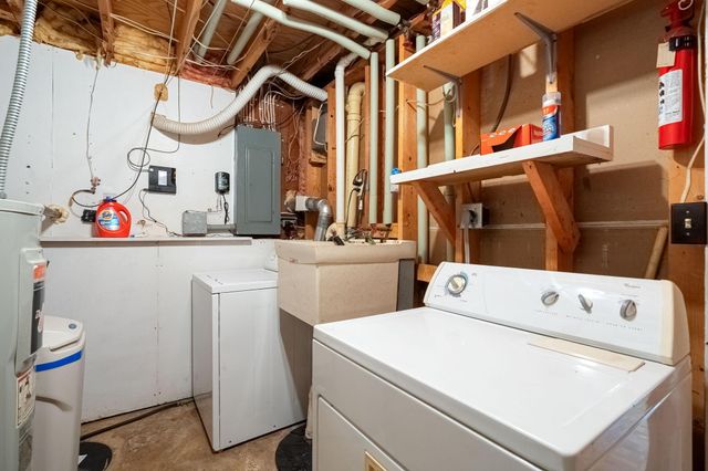 28 Leprechaun Lane, Mantorville, MN 55955