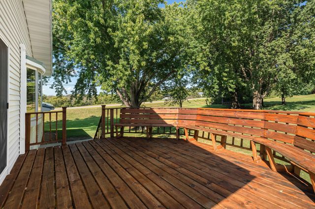 28 Leprechaun Lane, Mantorville, MN 55955