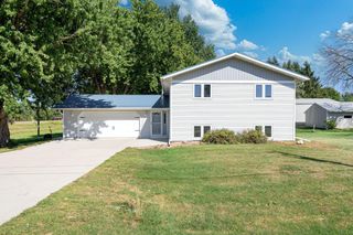 28 Leprechaun Lane, Mantorville, MN 55955