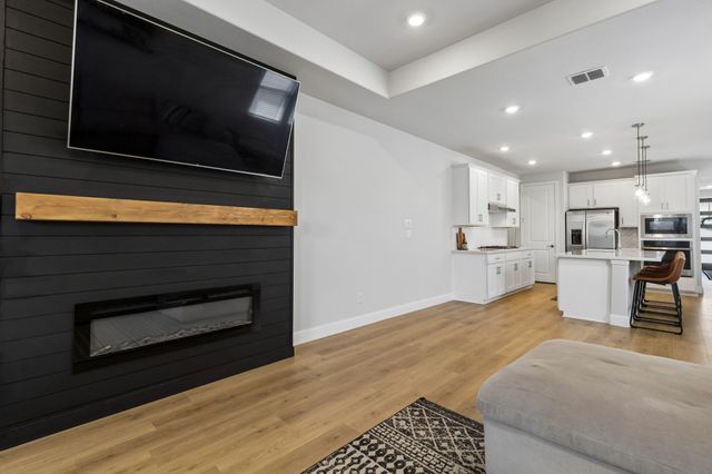 422 Holly Road, Little Elm, TX 75068