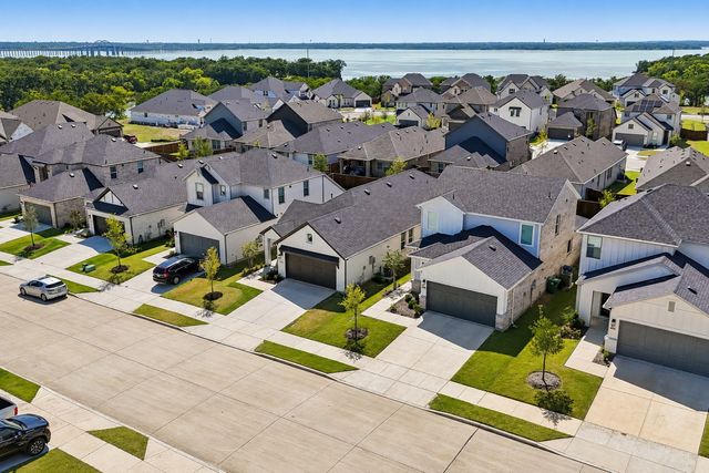 422 Holly Road, Little Elm, TX 75068