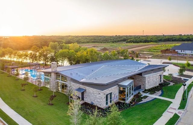422 Holly Road, Little Elm, TX 75068
