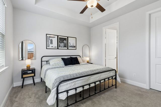 422 Holly Road, Little Elm, TX 75068