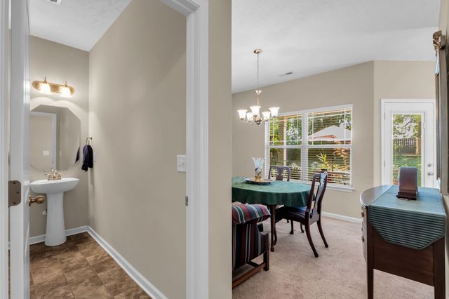 1410 Halverson Dr, Murfreesboro, TN 37128