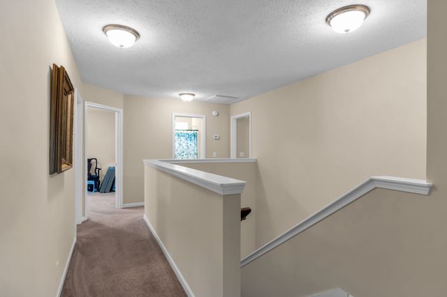 1410 Halverson Dr, Murfreesboro, TN 37128