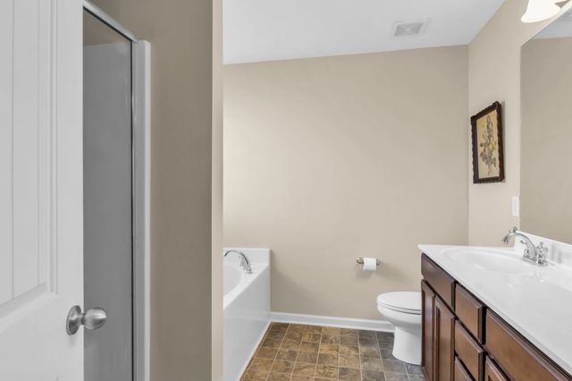 1410 Halverson Dr, Murfreesboro, TN 37128