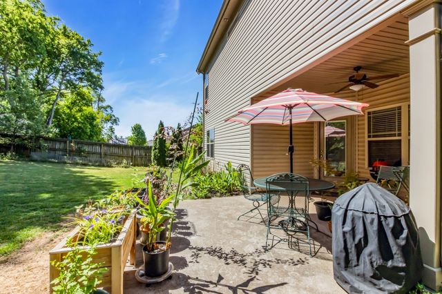 1410 Halverson Dr, Murfreesboro, TN 37128