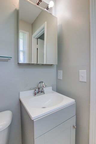 521 Cheatham Dr, Clarksville, TN 37042