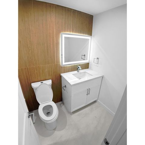 3902 Harwood Street, West Palm Beach, FL 33403