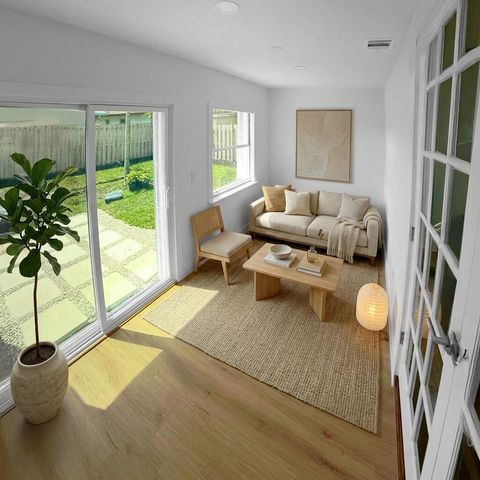 3902 Harwood Street, West Palm Beach, FL 33403