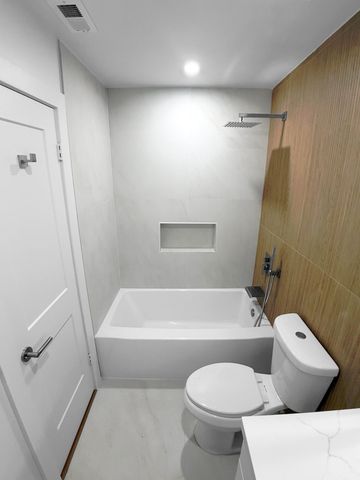 3902 Harwood Street, West Palm Beach, FL 33403