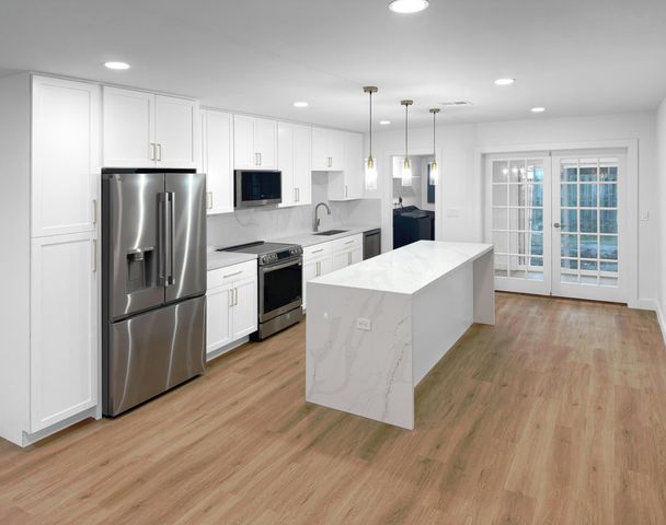 3902 Harwood Street, West Palm Beach, FL 33403