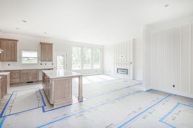 4725 STAYTON FERRY CIR, Columbia, MO 65201