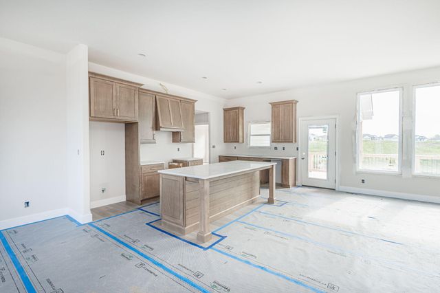 4725 STAYTON FERRY CIR, Columbia, MO 65201