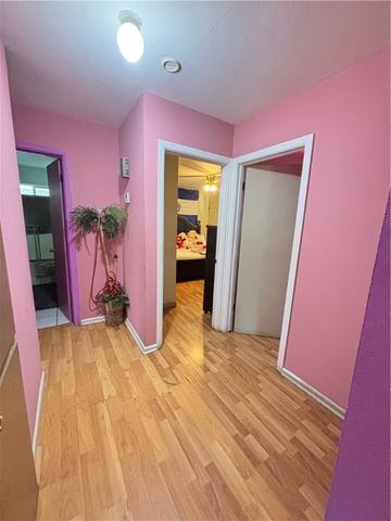 902 S Knoxville Avenue, Russellville, AR 72801