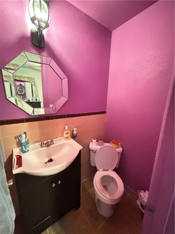 902 S Knoxville Avenue, Russellville, AR 72801