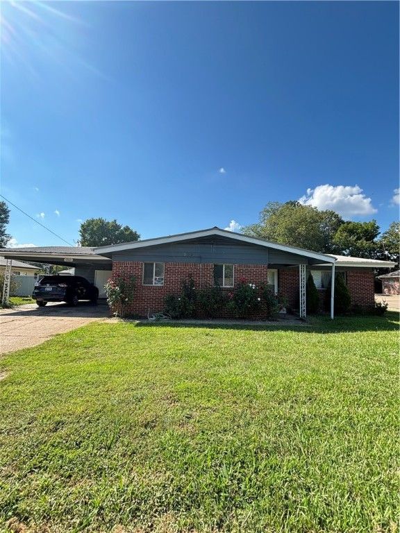 902 S Knoxville Avenue, Russellville, AR 72801