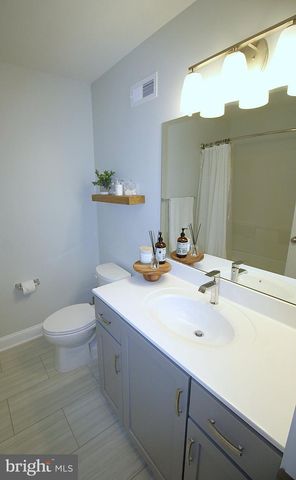 401 W SPRUCE, Perkasie, PA 18944