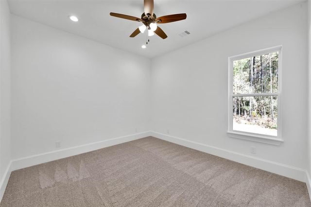 136 Grand View, Huntsville, TX 77340