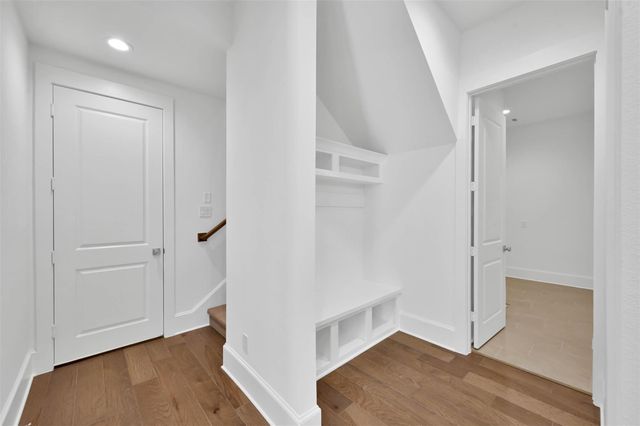 136 Grand View, Huntsville, TX 77340