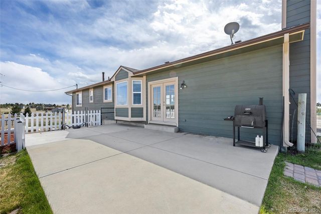 2420 Holmes Court, Parker, CO 80138