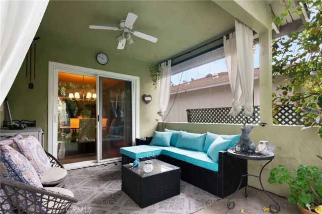 6627 Columbus Avenue, Van Nuys, CA 91405