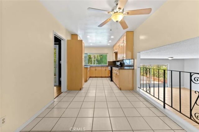 6627 Columbus Avenue, Van Nuys, CA 91405