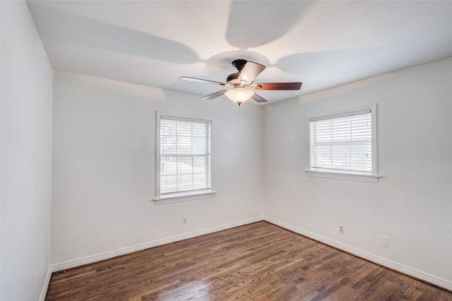 3263 Bilglade Road, Fort Worth, TX 76133