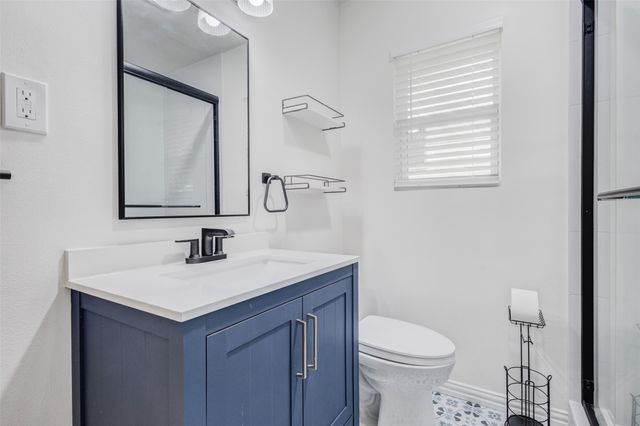 3263 Bilglade Road, Fort Worth, TX 76133