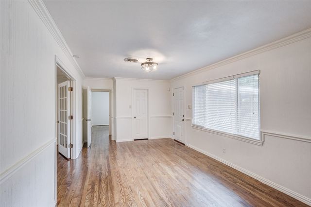 3263 Bilglade Road, Fort Worth, TX 76133