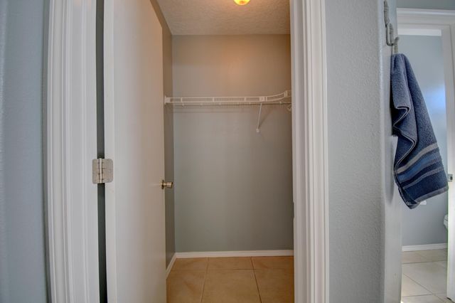 6132 Ursa Avenue NW, Albuquerque, NM 87114