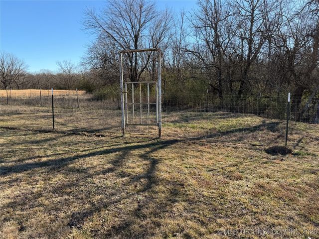 1752 Krebs Lake, Mcalester, OK 74501