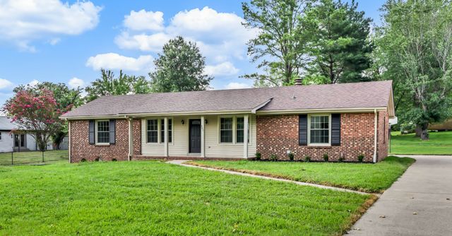 803 Laurel Dr, Clarksville, TN 37043