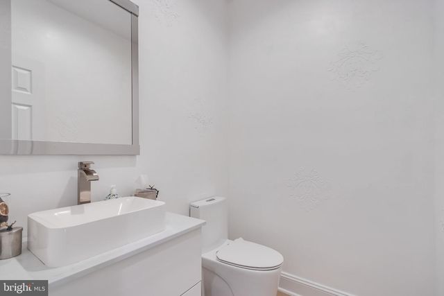 1289 MIDDLETON CT, Vienna, VA 22182