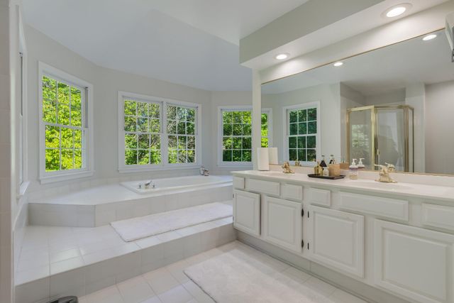1289 MIDDLETON CT, Vienna, VA 22182