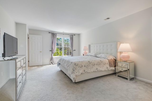 1289 MIDDLETON CT, Vienna, VA 22182