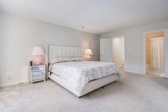 1289 MIDDLETON CT, Vienna, VA 22182