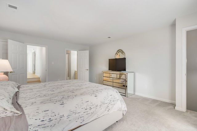 1289 MIDDLETON CT, Vienna, VA 22182