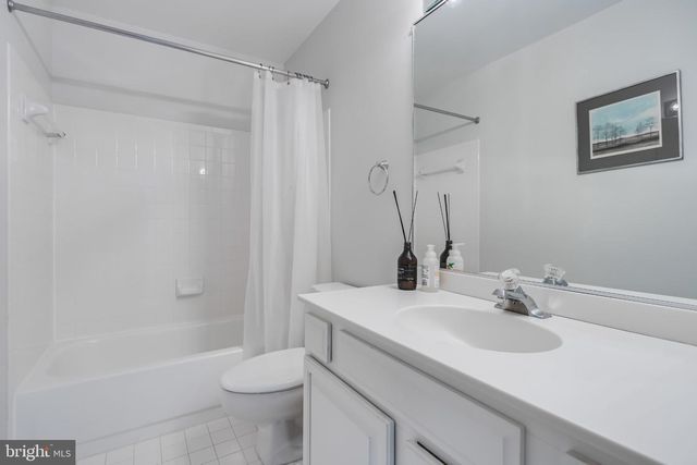 1289 MIDDLETON CT, Vienna, VA 22182