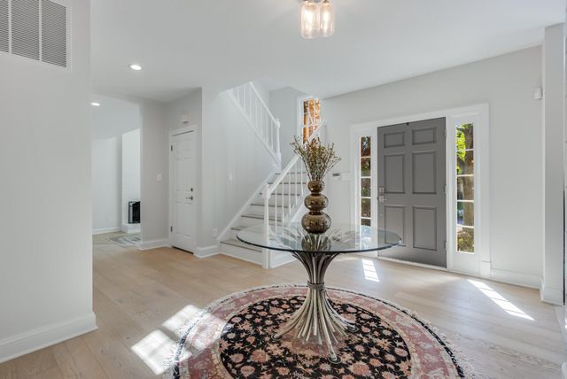 1289 MIDDLETON CT, Vienna, VA 22182